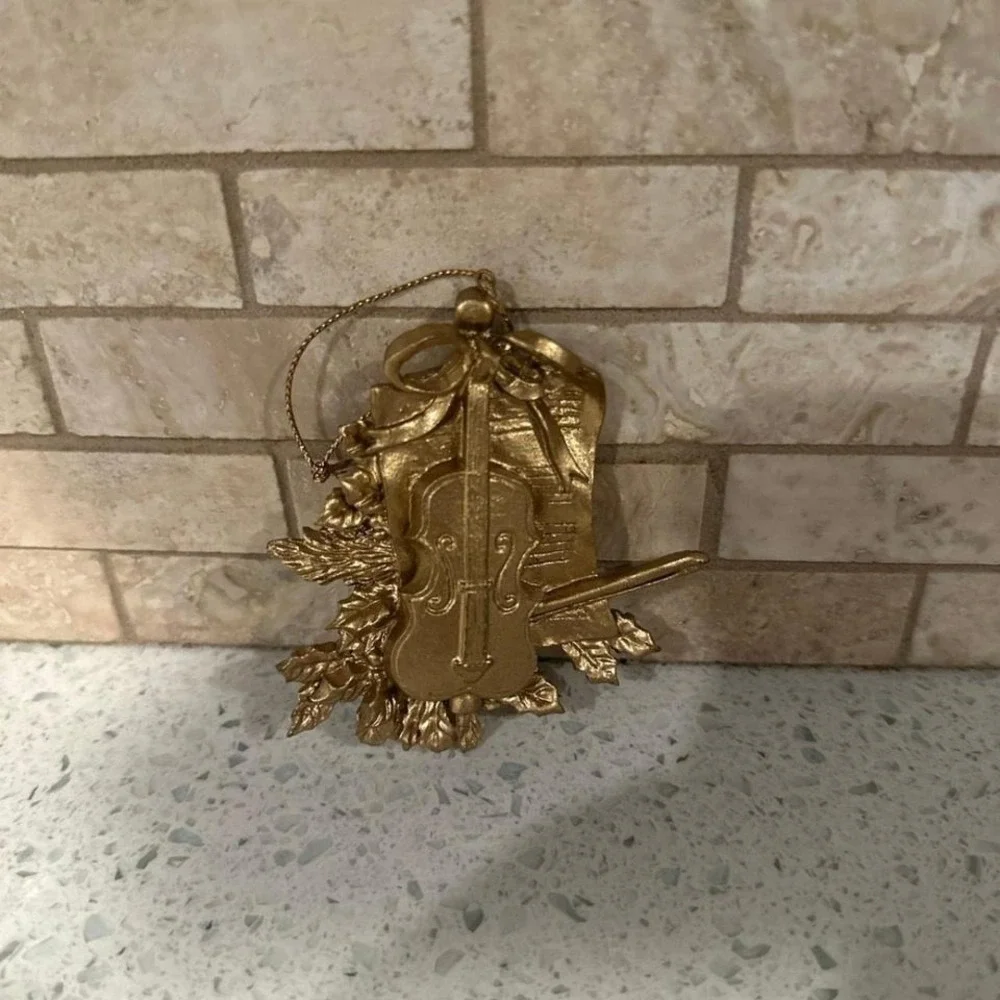 N/A ornament bundle